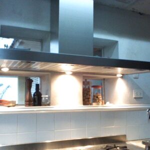 campanas a medida. en chapa o acero inoxidable.